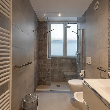 Daire Xenia - Elegant Three-room In Moscova Area *
