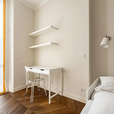 Citta Studi Elegant Huge Appartamento