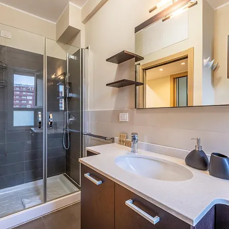 Porta Vittoria 1br, Free Ac, Wifi & Netflix By Tilo