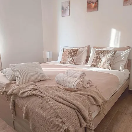 Apartment S&m 