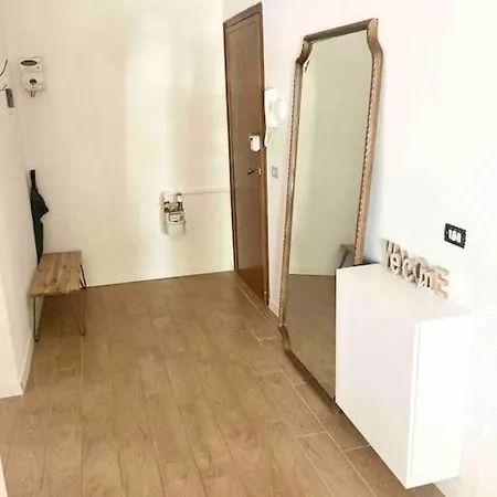 Lovely Spacious Daire Milano