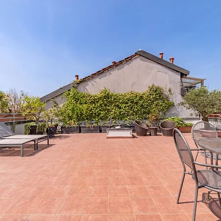 10' Navigli, Penthouse With Panoramic View