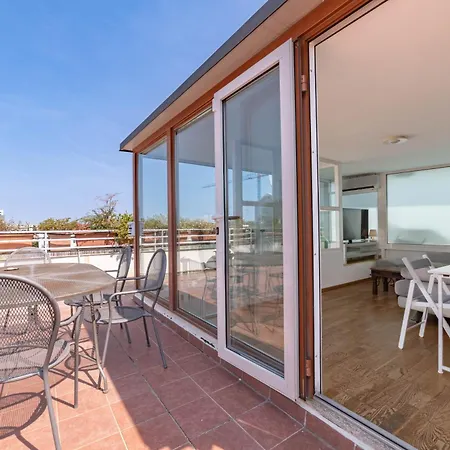 Apartment 10' Navigli, Penthouse With Panoramic View