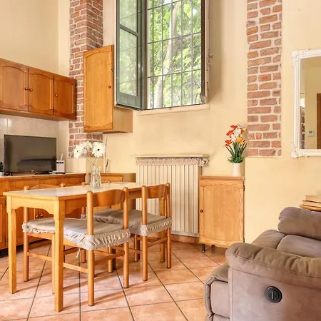 Joivy Charming Flat In Porta Romana Apartment *