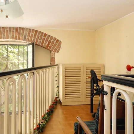 Apartment Joivy Charming Flat In Porta Romana Milan