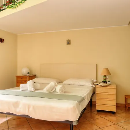 Joivy Charming Flat In Porta Romana Milan