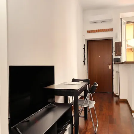 Joivy Cosy 1-bed Flat, Easy Access To Centre *