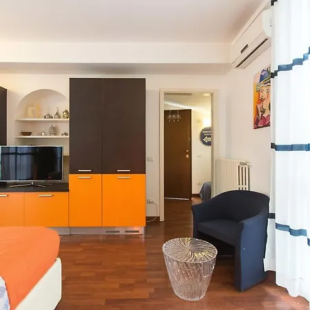 דירה Flat In Duomo