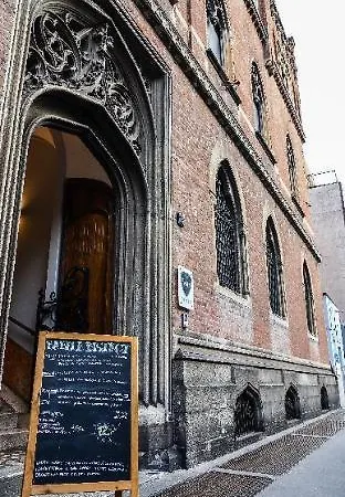 Babila & Bistrot Milán