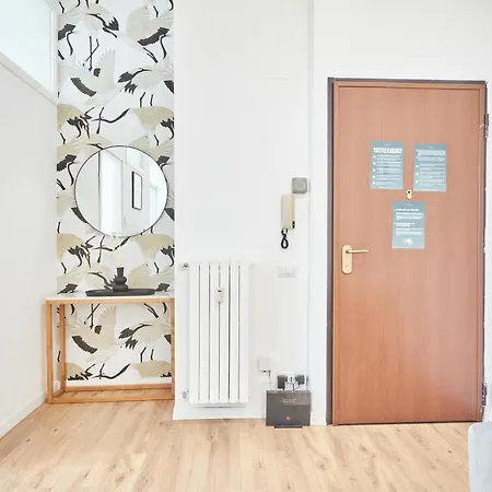 Spacious Flat Close To Fondazione Prada&metro