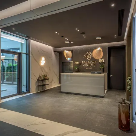 ホテル Palazzo Viridis 4*