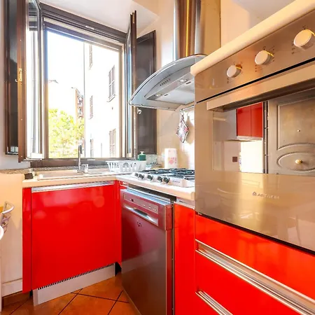 Apartment Guest Planet - Rosso - Navigli Area *