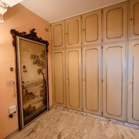 Splendido In Zona Citta Studi Апартаменты *