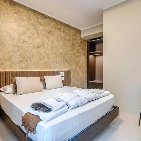 Velasca Tower Апартаменты Милан