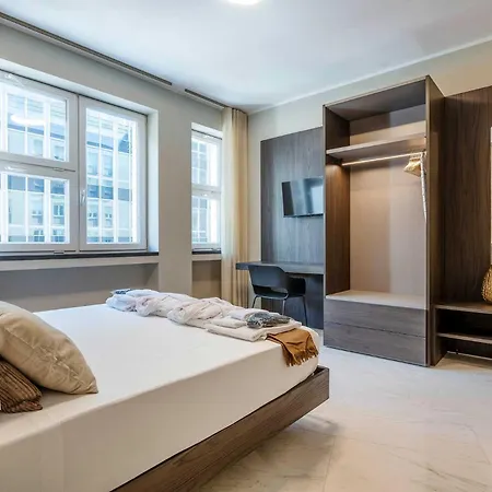 Velasca Tower Апартаменты *