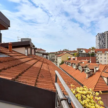 Cozy House - 20 Minutes Walk From Duomo-navigli * Milan