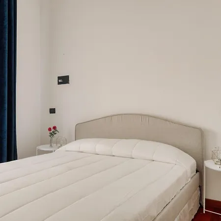 Cozy Flat In Station - 4 Pax Apartment Milan