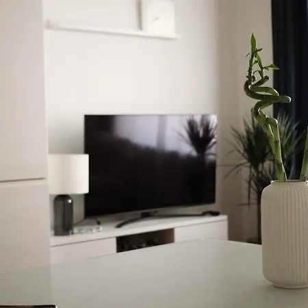 Apartment Cozy Flat In Station - 4 Pax