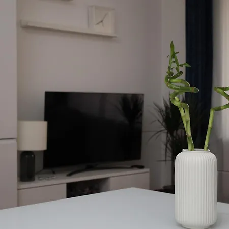 Cozy Flat In Station - 4 Pax