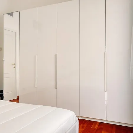 Cozy Flat In Station - 4 Pax Apartment Milan