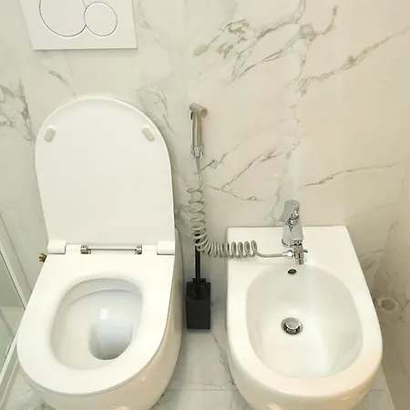 San Babila - Duomo Luxury Milanese Apartment