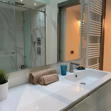 Apartment Di Pregio In Centro A