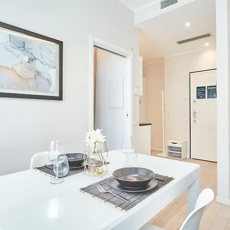 Easylife - - Magenta 32 - Cadorna Apartamento Milão