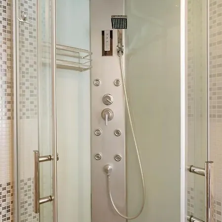 Duomo 10 Min Apartman Milánó