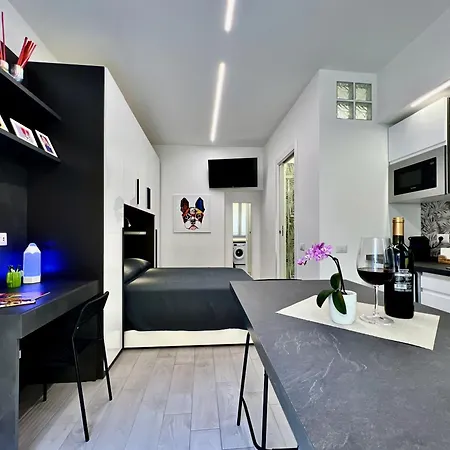 New Mono 5 Min To Isola Corso Gae Aulenti Duomo דירה *