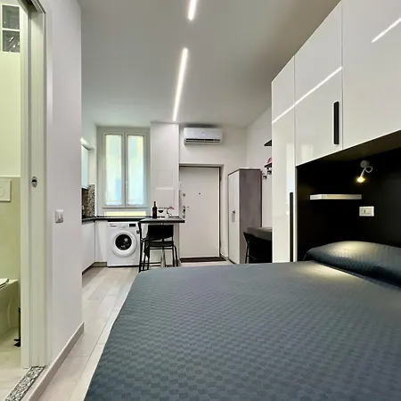 דירה New Mono 5 Min To Isola Corso Gae Aulenti Duomo מילאנו