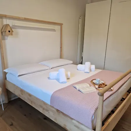 Bilocale Moderno Viale Umbria * Mediolan