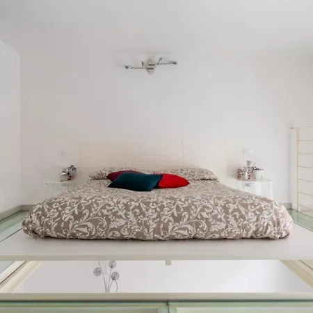 Glass Loft Tatil Evi Milano