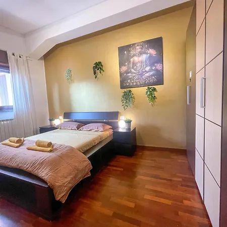 Home In Town - Niguarda - Metro M3 Sotto Casa - Duomo In 12Min * Milan