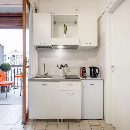 Smart - Near San Siro & Ippodromo Apartment *