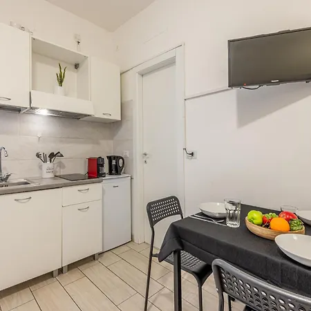 Apartment Smart - Near San Siro & Ippodromo