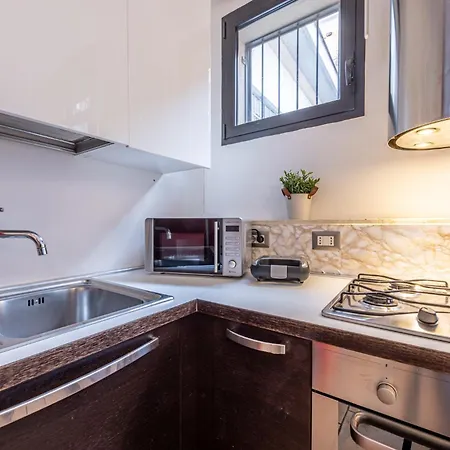 公寓 Romantic Navigli - 15min Duomo - Free Parking