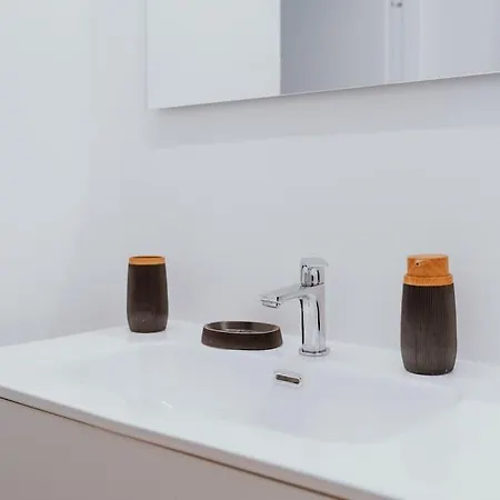 Lägenhet Carlo - 15 Min From Duomo *