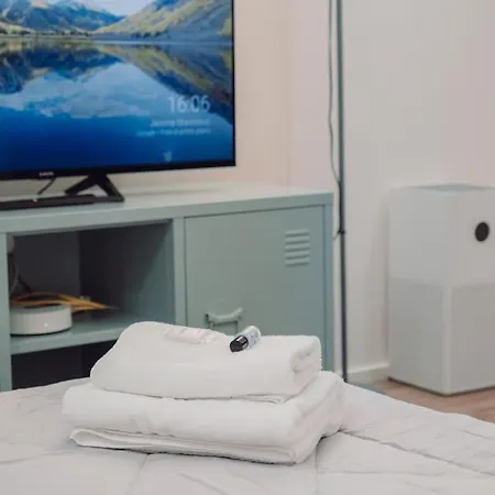 Carlo - 15 Min From Duomo Appartamento