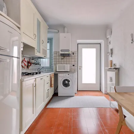 Hostmate - - Tortona *