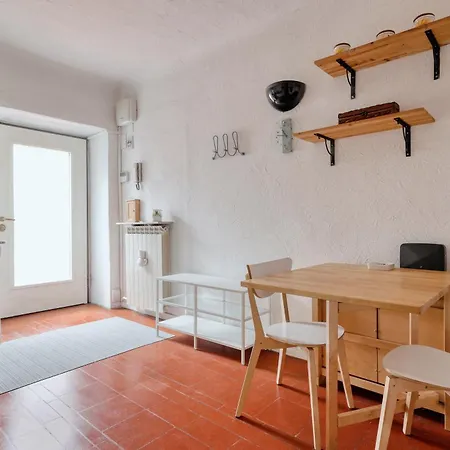 Apartmán Hostmate - - Tortona *