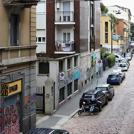 Hostmate - - Tortona