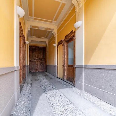 Completo A Isola - Cinque Minuti Da Porta Garibaldi Apartmán Milán