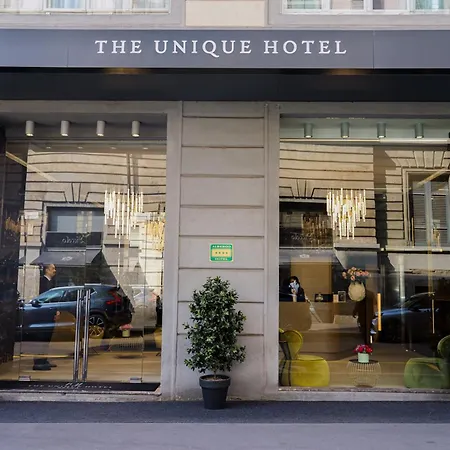 Отель The Unique