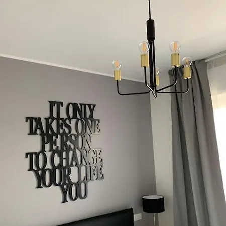 Trilocale Con Vista E Due Bagni Vicino Citylife Mailand