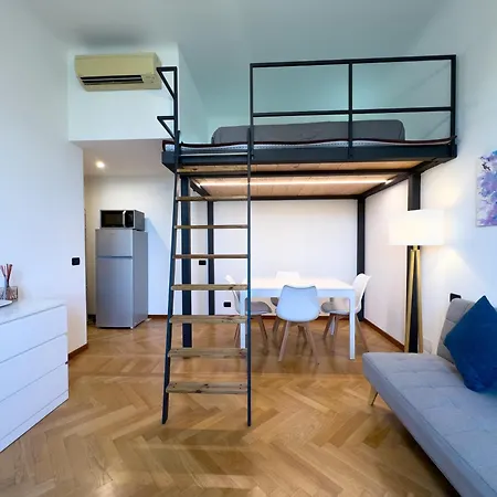 Apartment Citylife View - Modern Loft Well Connected *