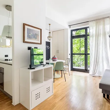 Apartment Homeby, Stylish With Balcony *