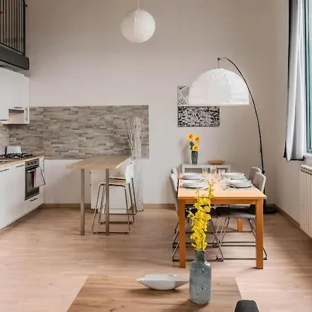 Cozy Loft - Luxury And Quiet ميلان