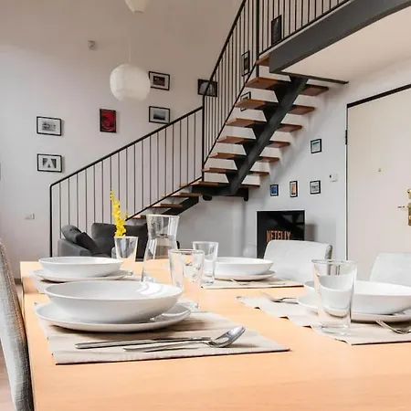 Cozy Loft - Luxury And Quiet شقة ميلان