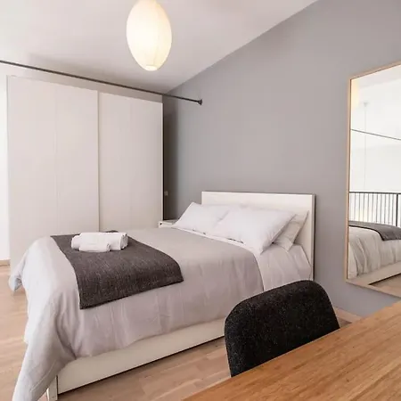 아파트 Cozy Loft - Luxury And Quiet *