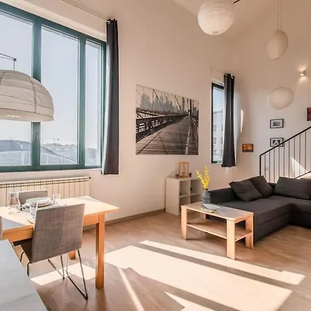Cozy Loft - Luxury And Quiet ميلان